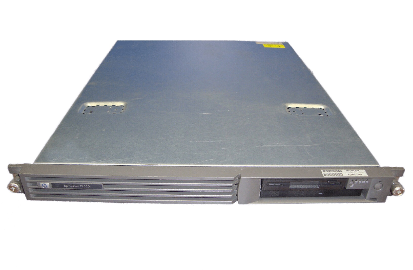 336549-001 HP ProLiant DL320 G2 1 x Intel Pentium 4 3.06GHz CPU 1U Rack Server
