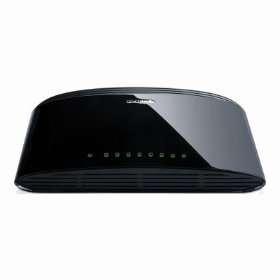 DES-1008E D-Link 8-Port x 10/100Base-TX Fast Ethernet Network Switch